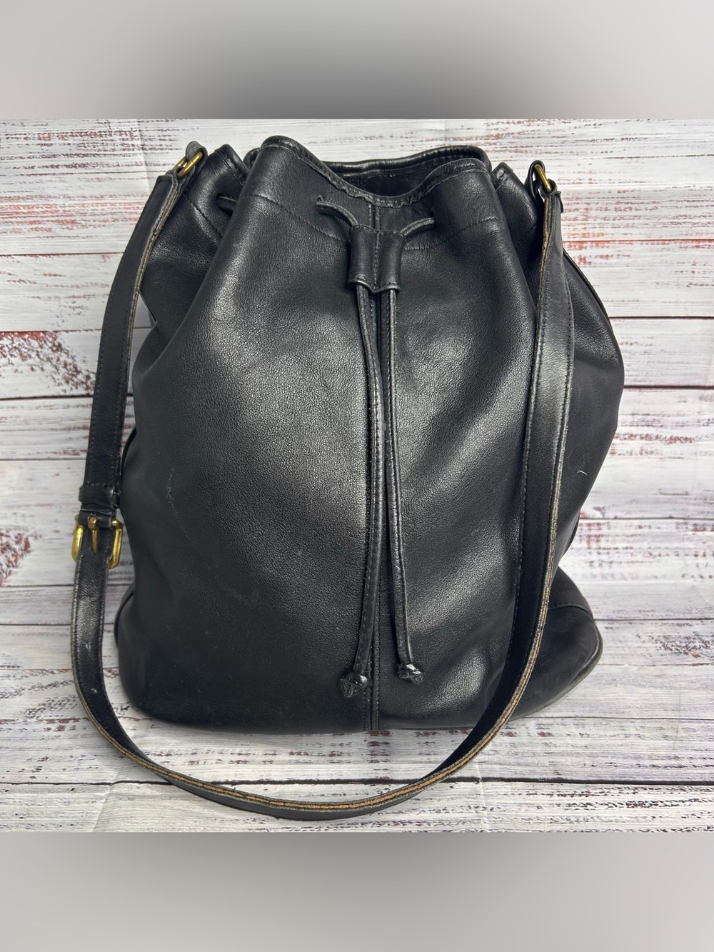Vintage Coach Purse Womens Black Leather Bucket Shoulder Bag Drawstring